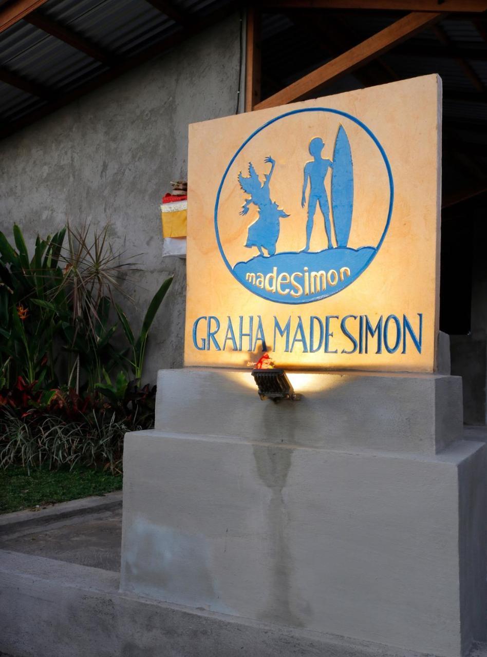Ketewel Graha Madesimon酒店 外观 照片